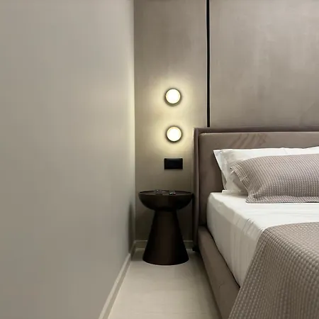 Dani Deluxe Hotel
