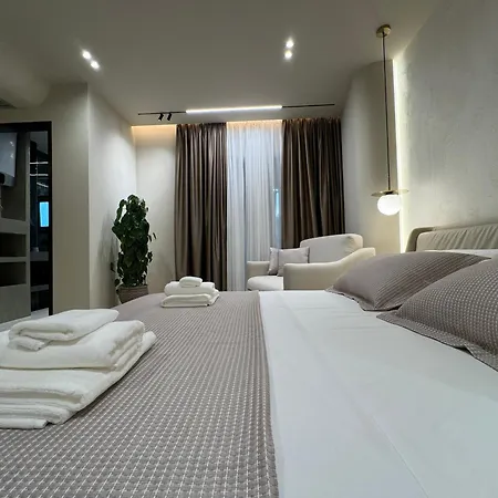 Dani Deluxe Hotel