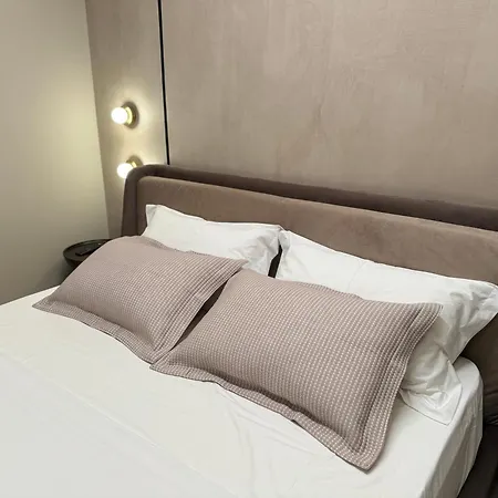 Dani Deluxe Hotel